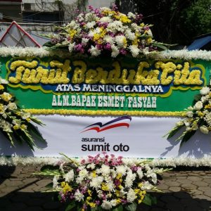 bunga duka, bunga duka cita murah di bandung, bunga papan bandung, Bunga Papan Turut Berduka Cita Bandung, Duka cita bunga, duka cita di bandung, duka cita murah, duka cita murah bandung, karangan bunga duka cita, karangan dukacita, krans duka cita, Papan bunga bandung, rangkaian duka.