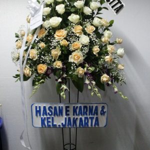 Bunga standing bandung, bunga standing congratulations, Bunga standing di bandung, Bunga standing duka cita, Bunga standing murah, Bunga standing pernikahan di bandung, Bunga standing sukses, Standing flower bandung, standing flower congratulations bandung, Standing flower duka cita di bandung, Standing flower duka cita murah bandung, Standing flower pernikahan di bandung, Standing flower sukses bandung, Tempat jual standing flower di bandung.